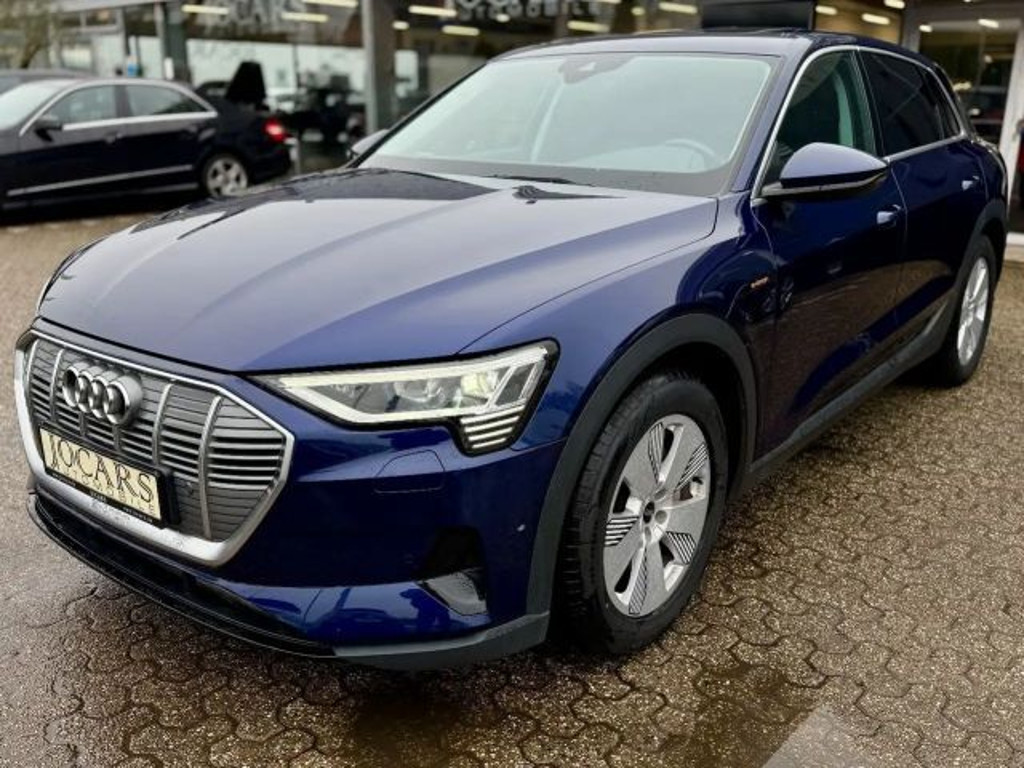 Audi e-tron Quattro 50