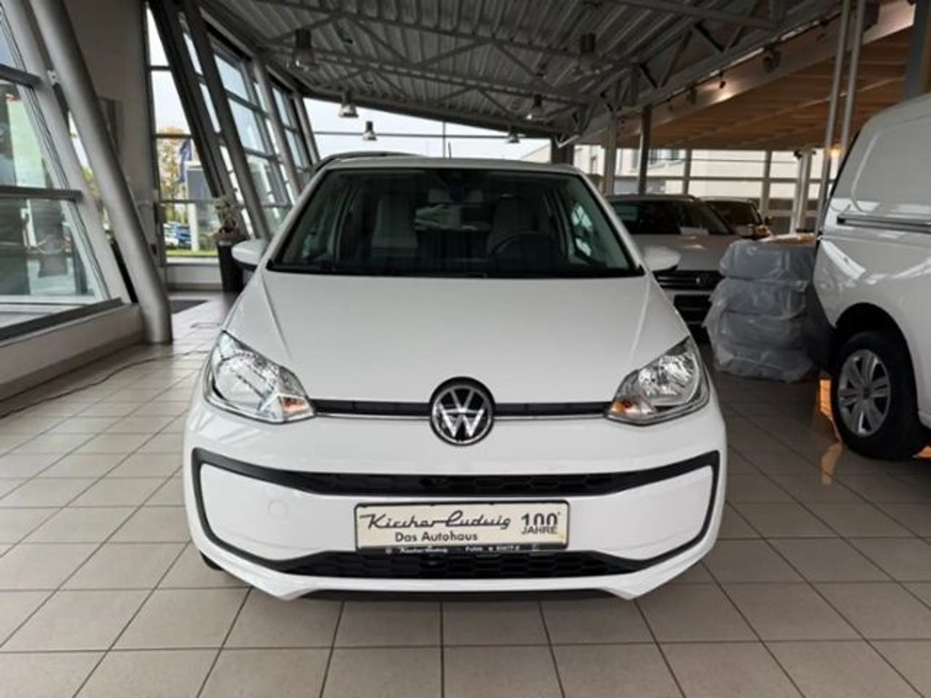Volkswagen up! Move up! Move