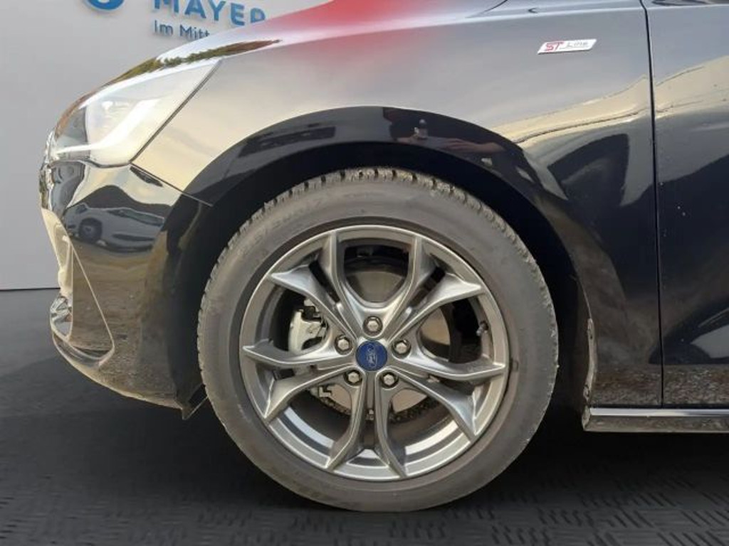 Ford Focus EcoBoost Wagon ST Line