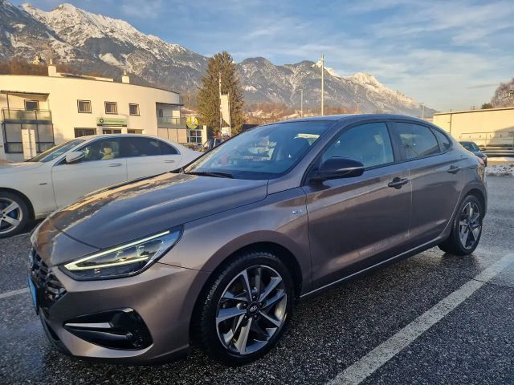 Hyundai i30 i301,5T-Aut. FASTBACK Keyless Full-Kamera-