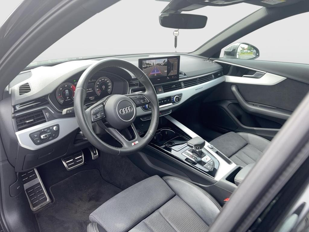 Audi S4