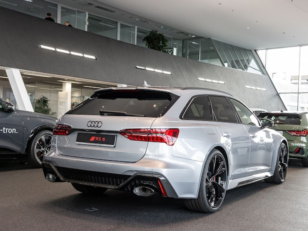 Audi RS6