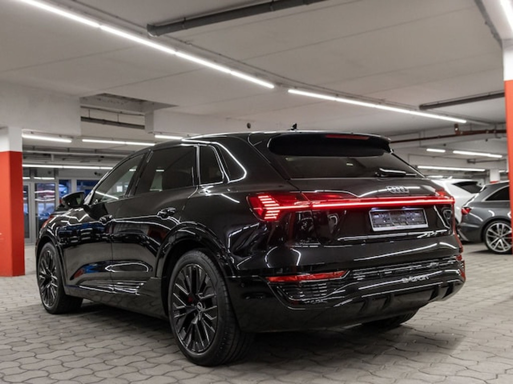 Audi Q8 e-tron