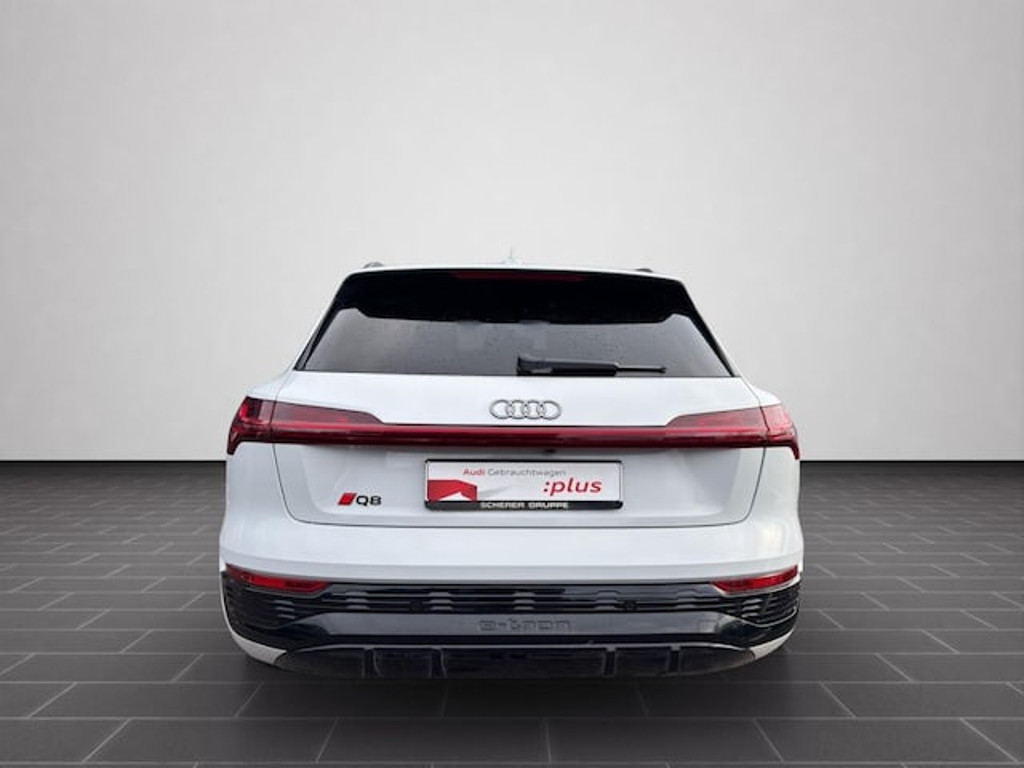 Audi Q8 e-tron