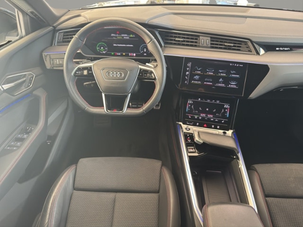 Audi Q8 e-tron