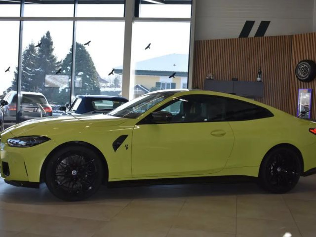 BMW M4