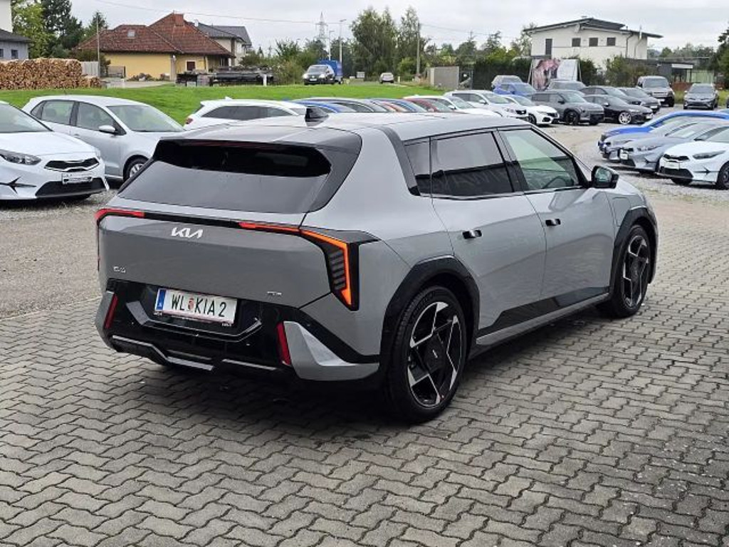 Kia EV4