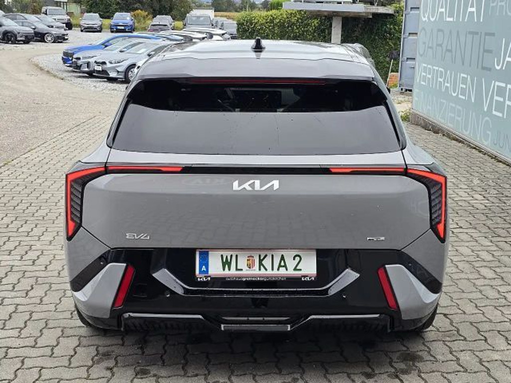 Kia EV4