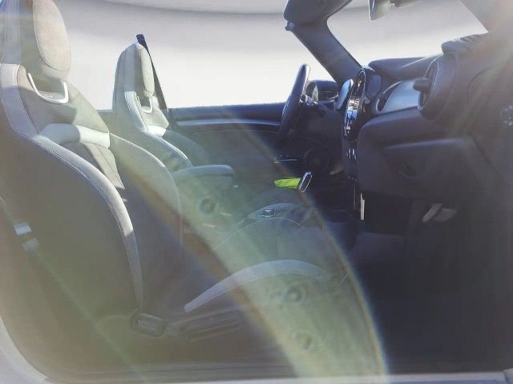 Mini John Cooper Works Cabrio