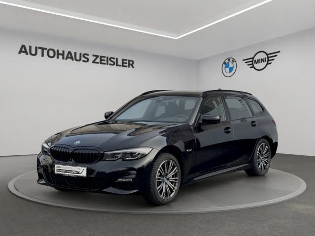 BMW 3 Serie 330 M-Sport xDrive Touring 330e