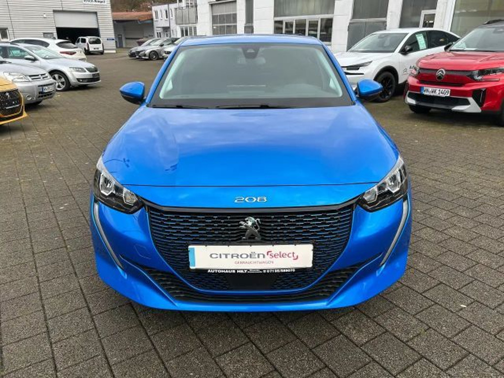 Peugeot e-208