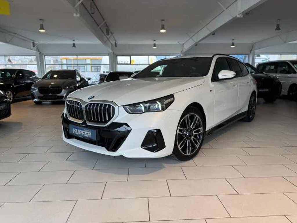 BMW 5 Serie 540 dxDrive Tour°M Sportp. AHK°ACC°Bow.&W-ACC+AB