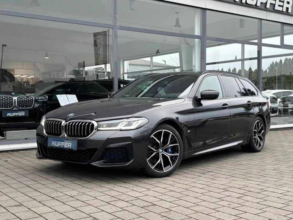 BMW 5 Serie 530 M-Sport Touring 530i