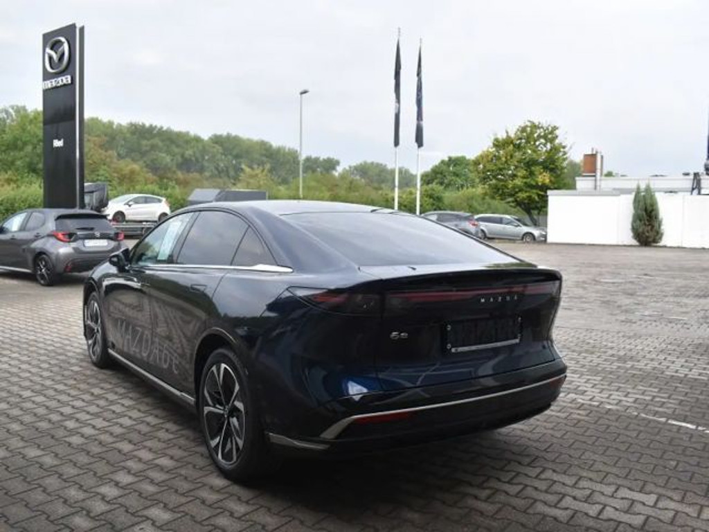Mazda 6e