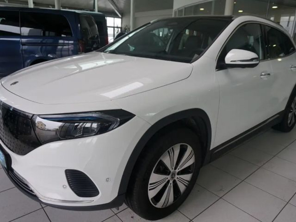 Mercedes-Benz E-Klasse EQA 4MATIC 300