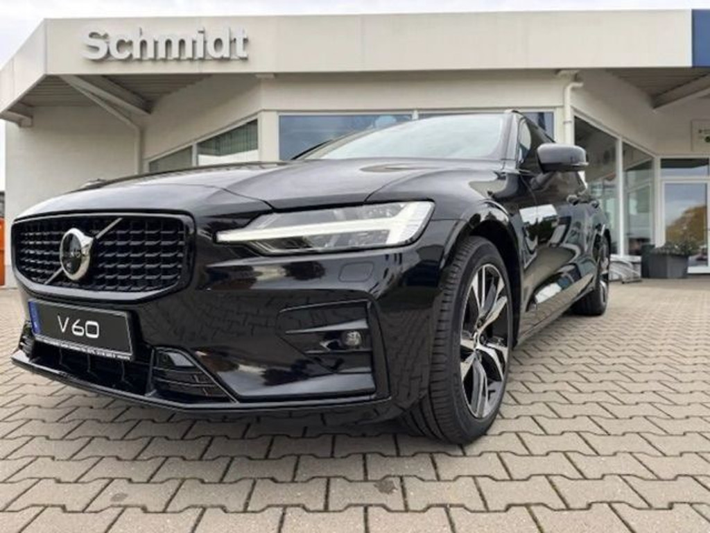 Volvo V60 Plus Dark
