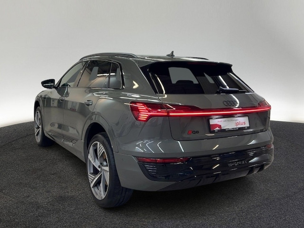 Audi Q8 e-tron