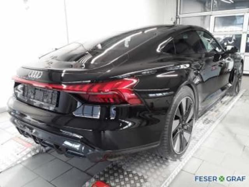 Audi e-tron GT