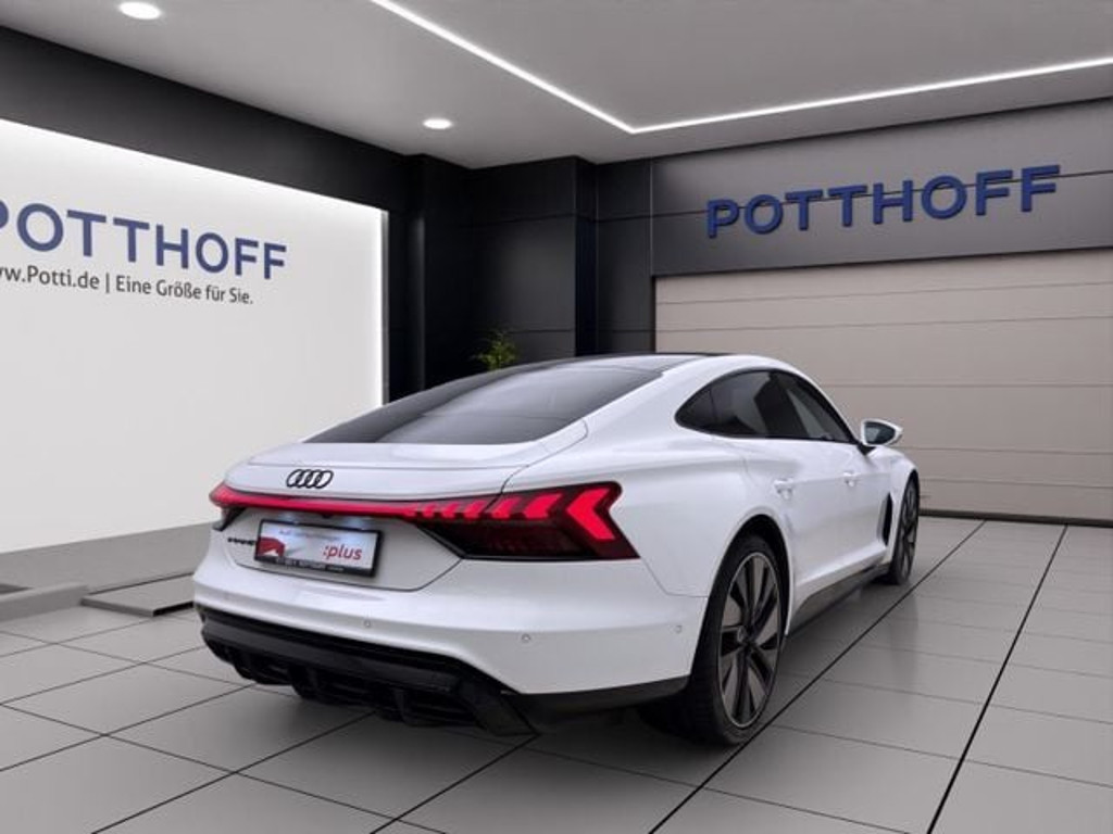 Audi e-tron GT
