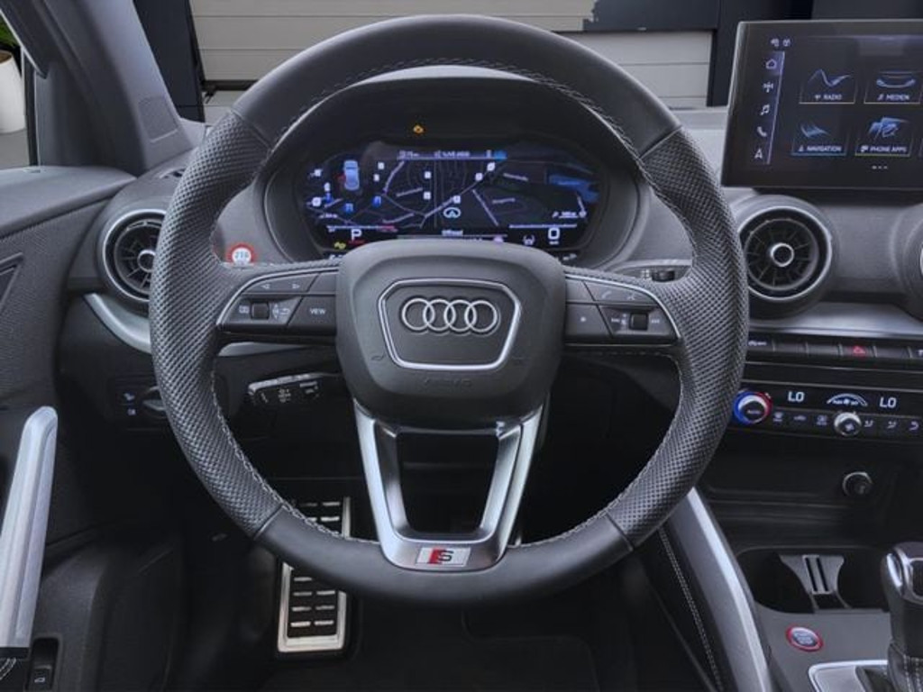 Audi SQ2