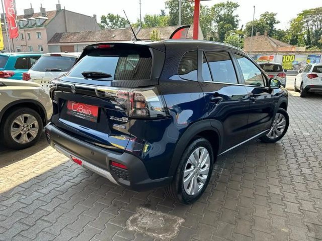 Suzuki S-Cross