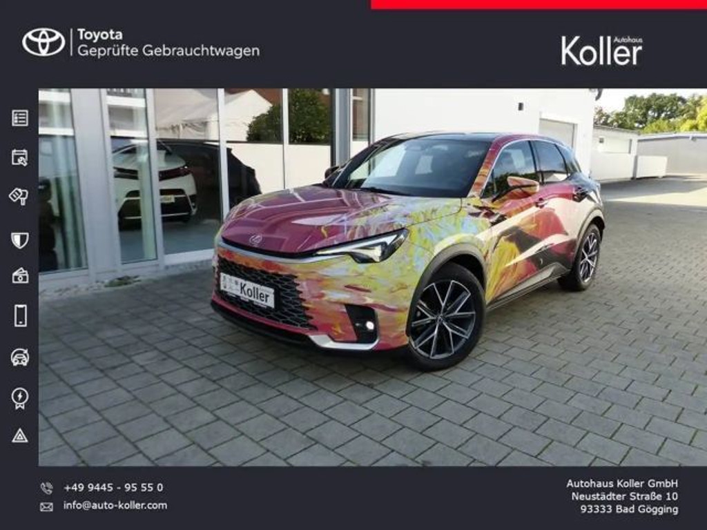 Lexus LBX FWD Cool mit Vollausstattung Levinson 1.Hand