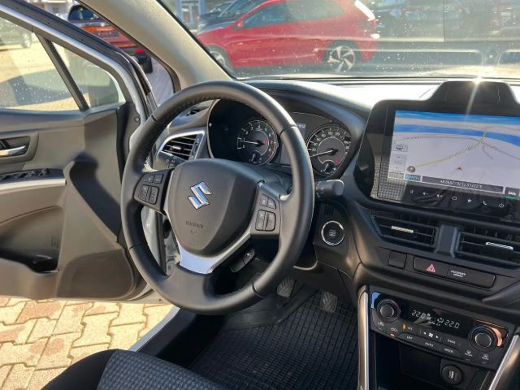 Suzuki S-Cross