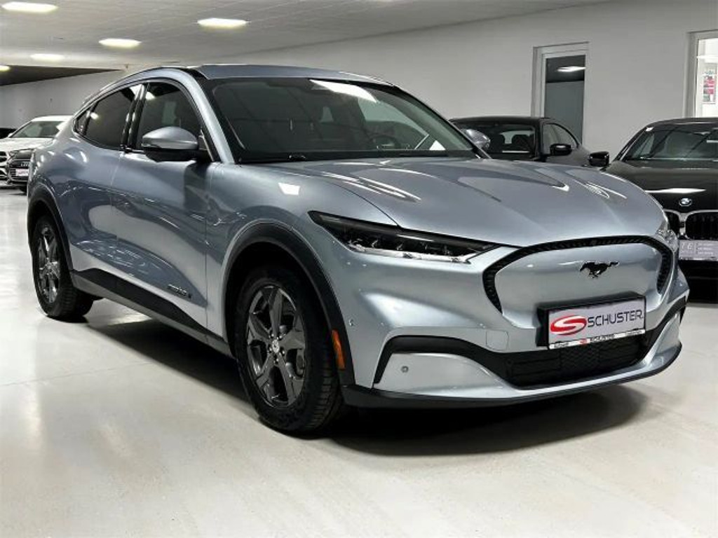 Ford Mustang Mach-E Extended range