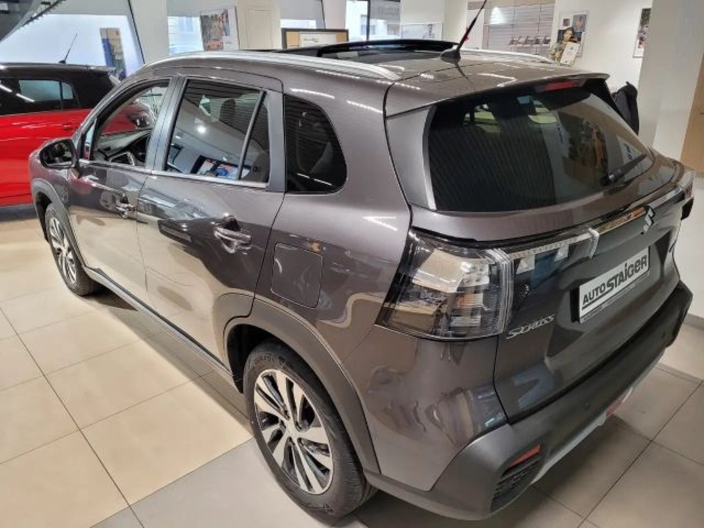 Suzuki S-Cross