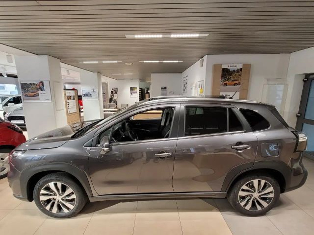 Suzuki S-Cross