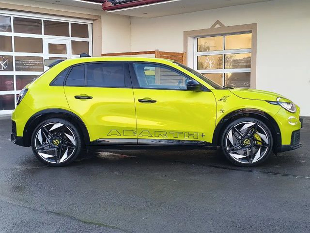 Abarth 600e
