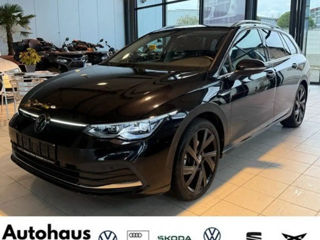 Volkswagen Golf Style Variant 1.5 eTSI