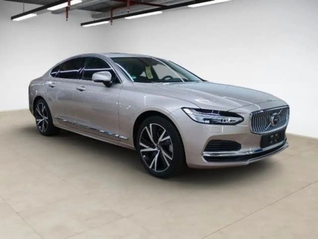 Volvo S90 AWD T8 Plus Bright