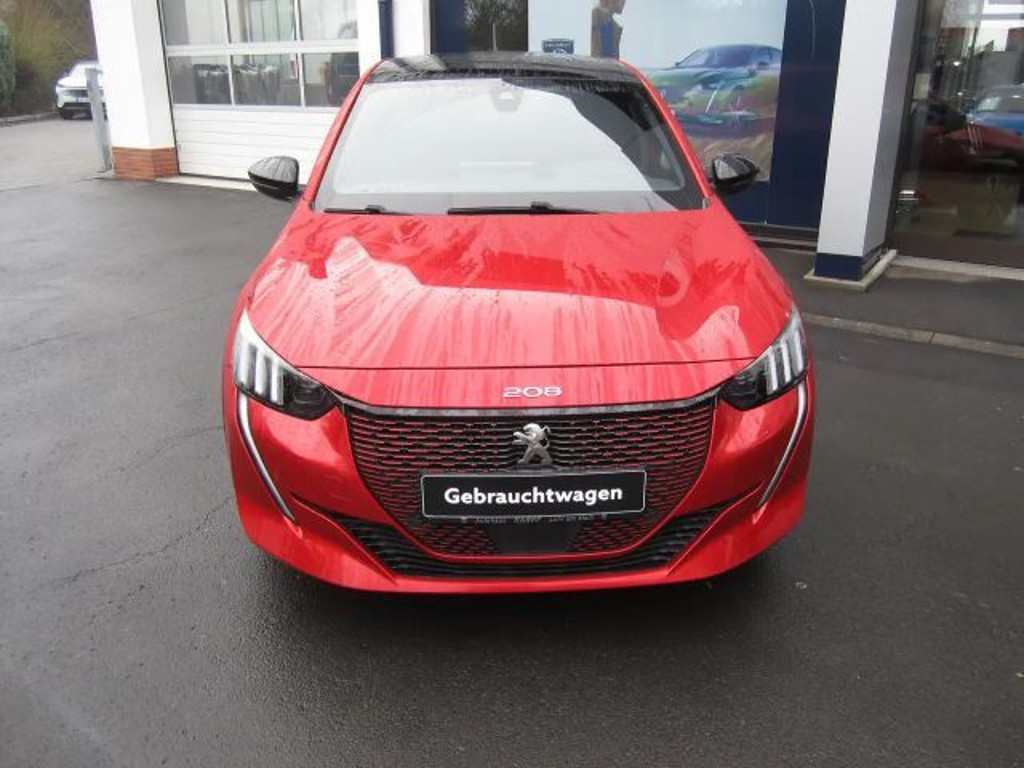 Peugeot e-208