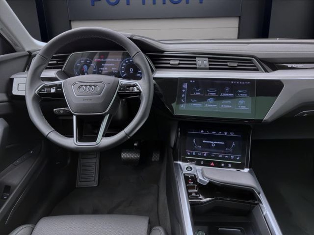 Audi Q8 e-tron