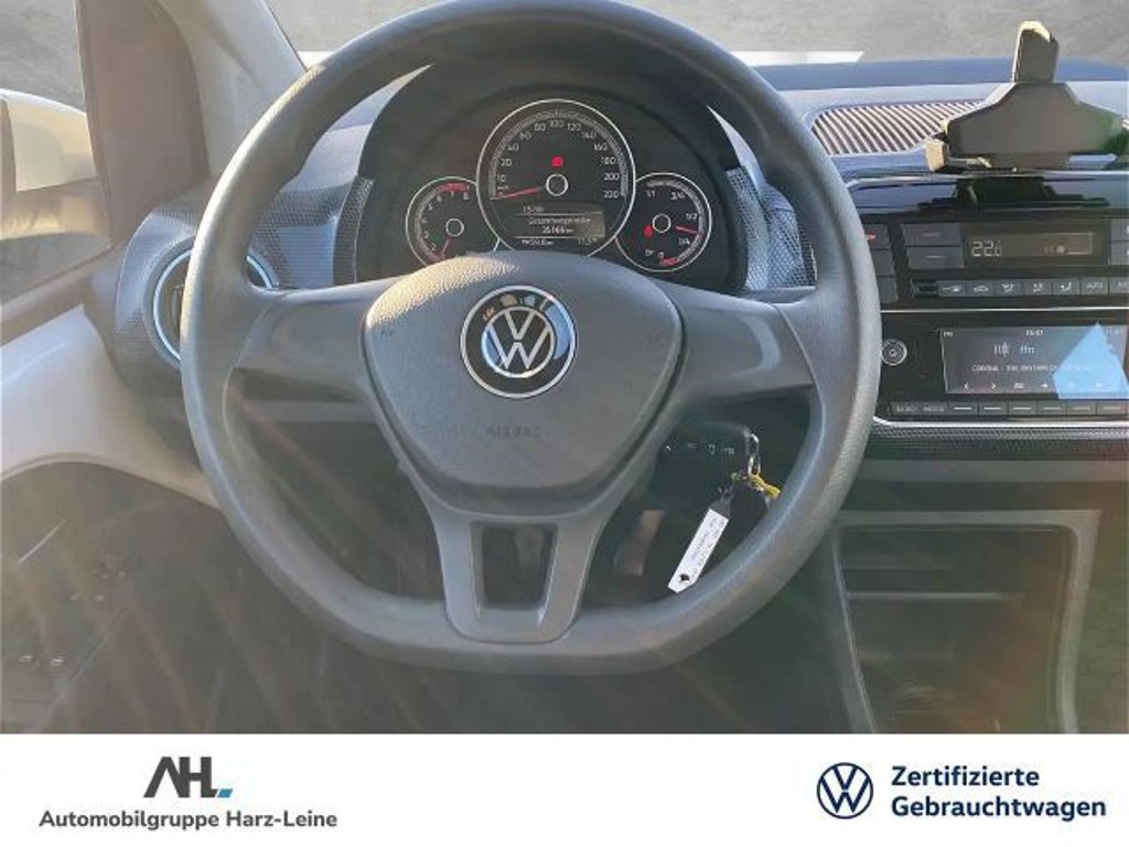 Volkswagen up!