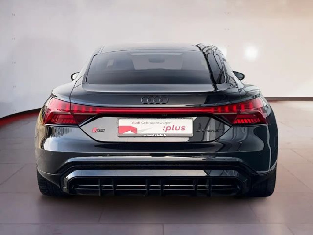 Audi RS e-tron GT