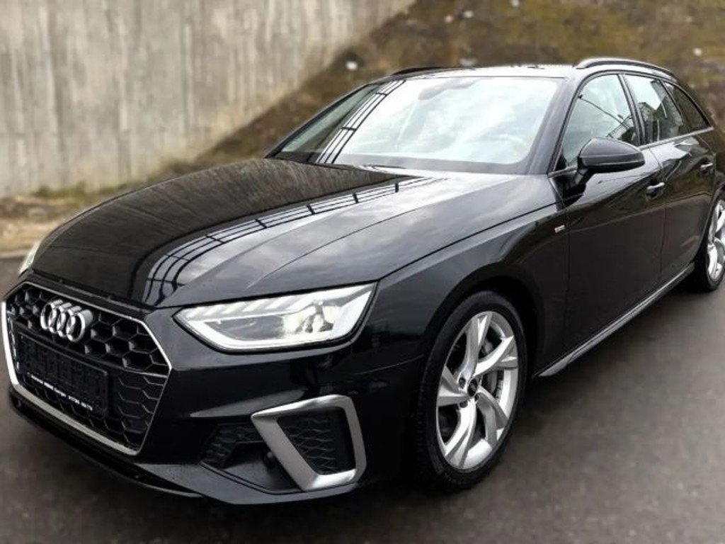 Audi A4 Avant Quattro S-Line 50 TDI