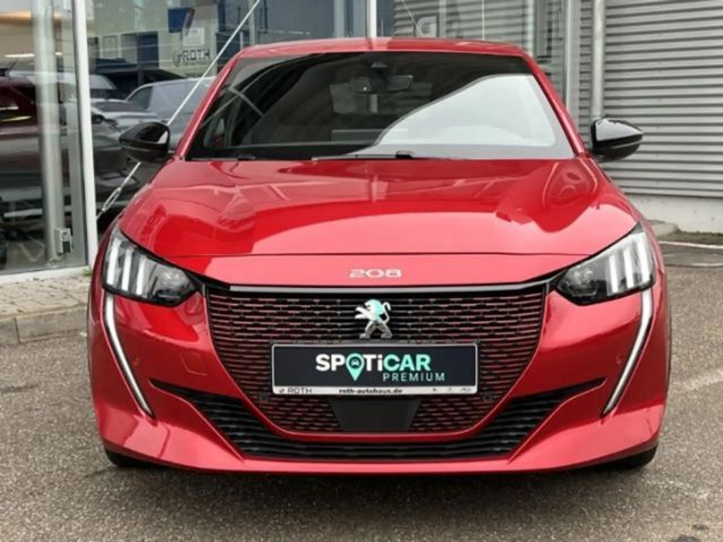 Peugeot e-208