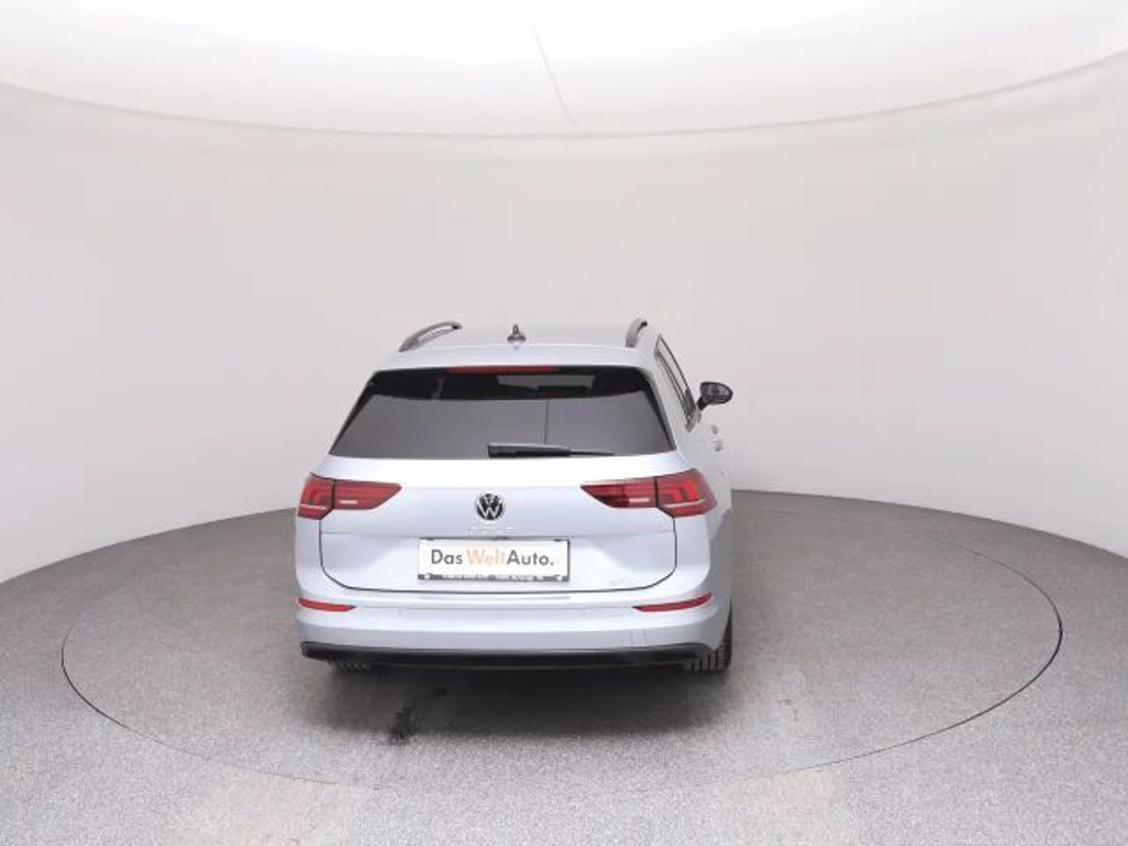 Volkswagen Golf Business DSG Variant