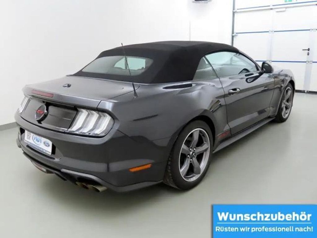 Ford Mustang Convertible GT 5.0 V8