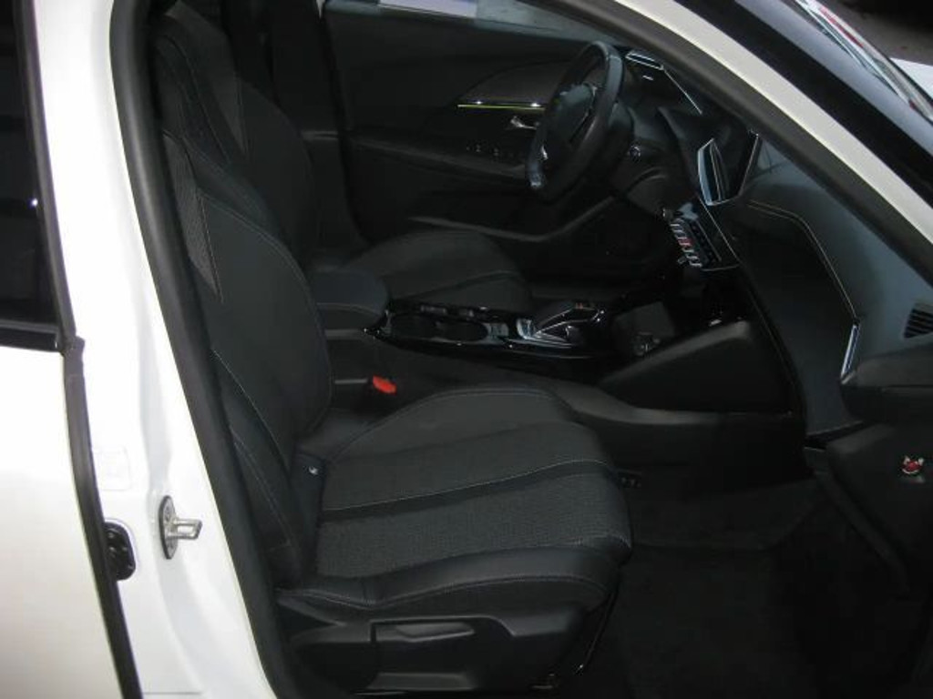 Peugeot e-2008 GT-Line