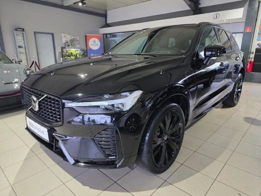 Volvo XC60 AWD T6 Recharge Plus Dark