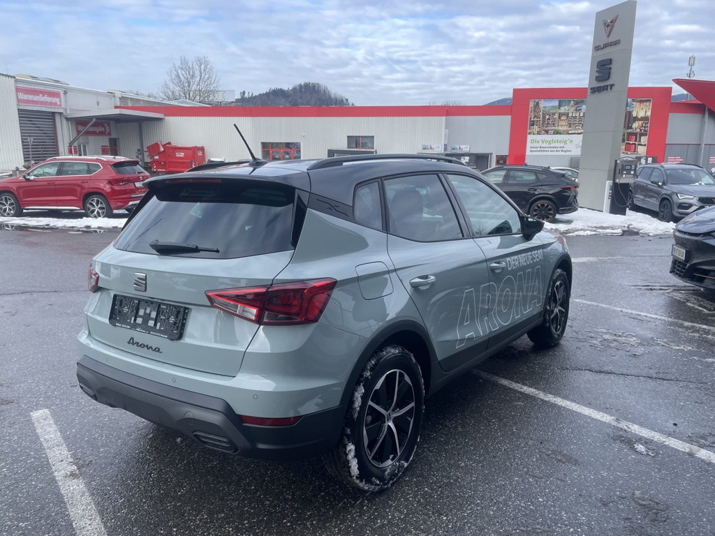 Seat Arona