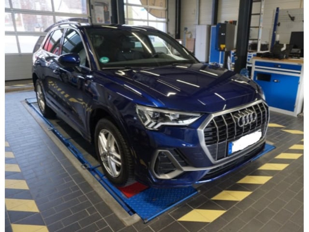 Audi Q3 S-Tronic Hybride 45 TFSI