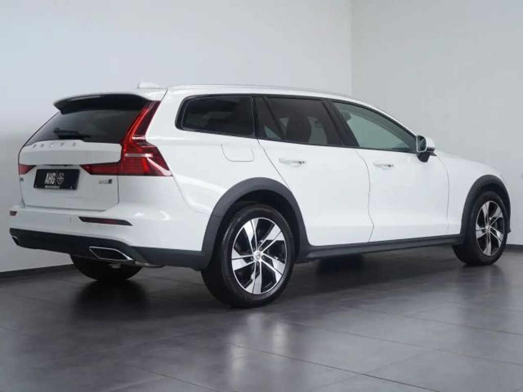 Volvo V60 Cross Country