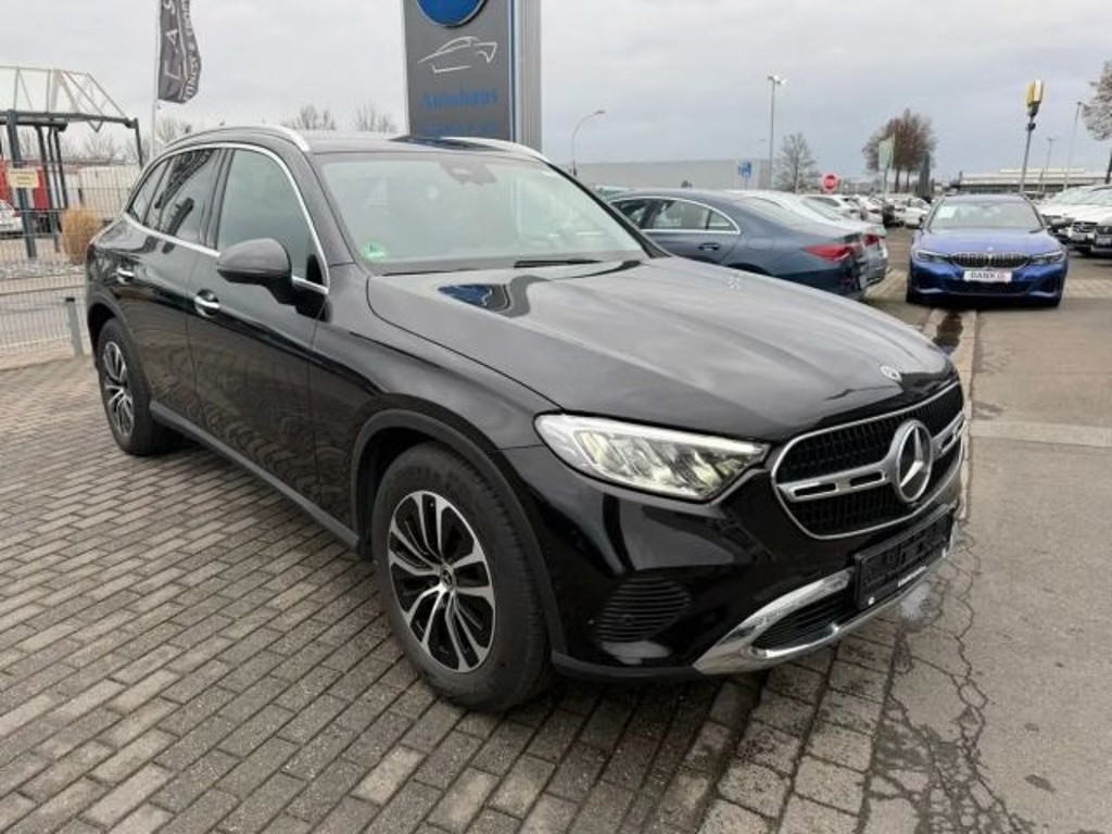 Mercedes-Benz GLC-Klasse GLC 300 4MATIC AVANTGARDE GLC 300 d