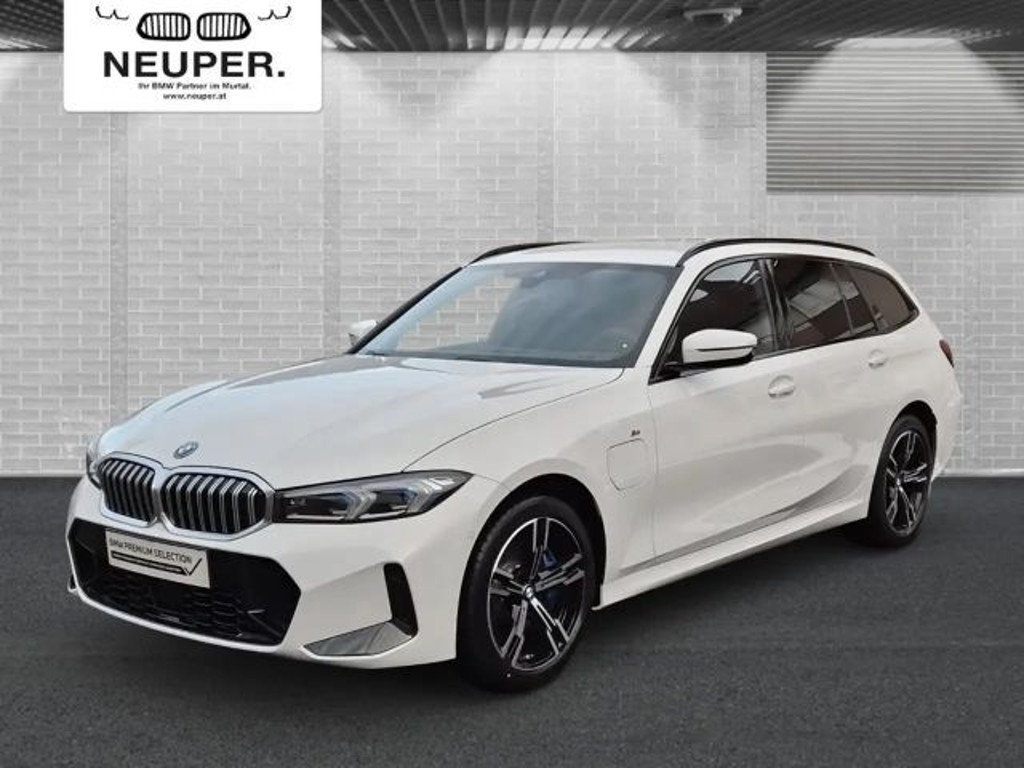 BMW 3 Serie 330 xDrive 330e