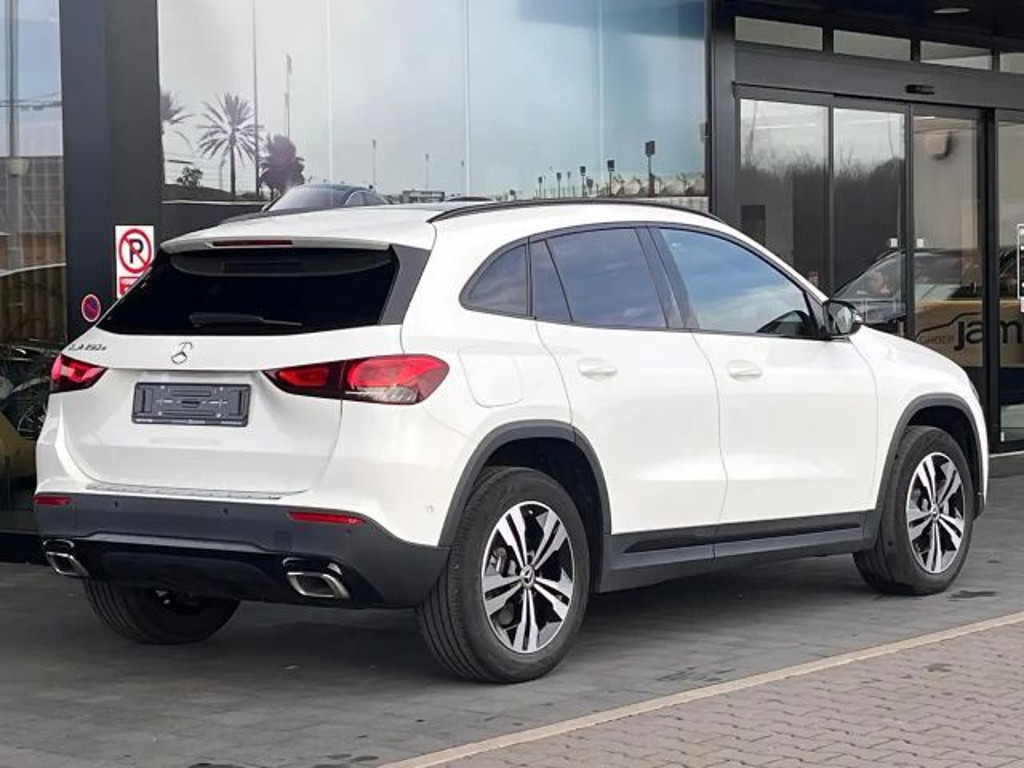 Mercedes-Benz GLA-Klasse