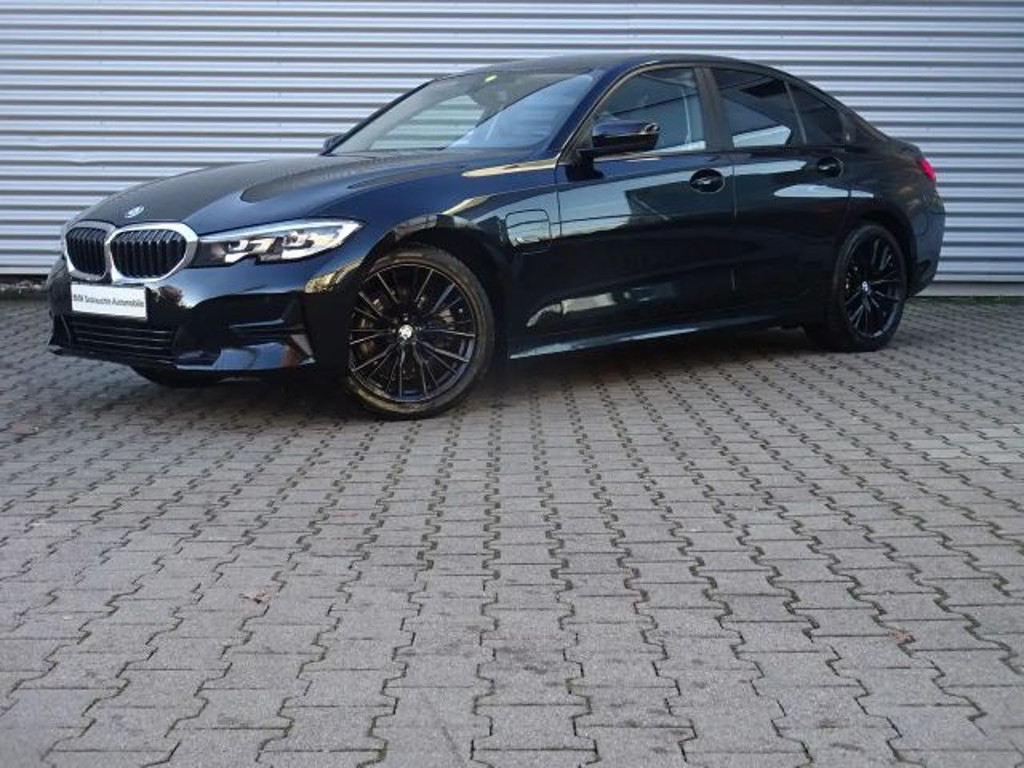 BMW 3 Serie 320 Advantage pakket Sedan 320e